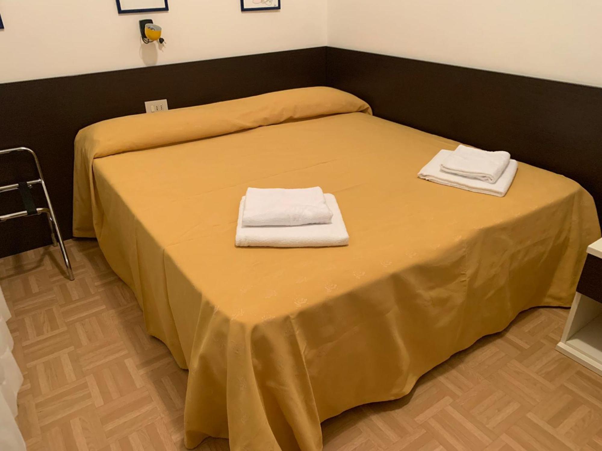Hotel Aspe ビビオーネ エクステリア 写真